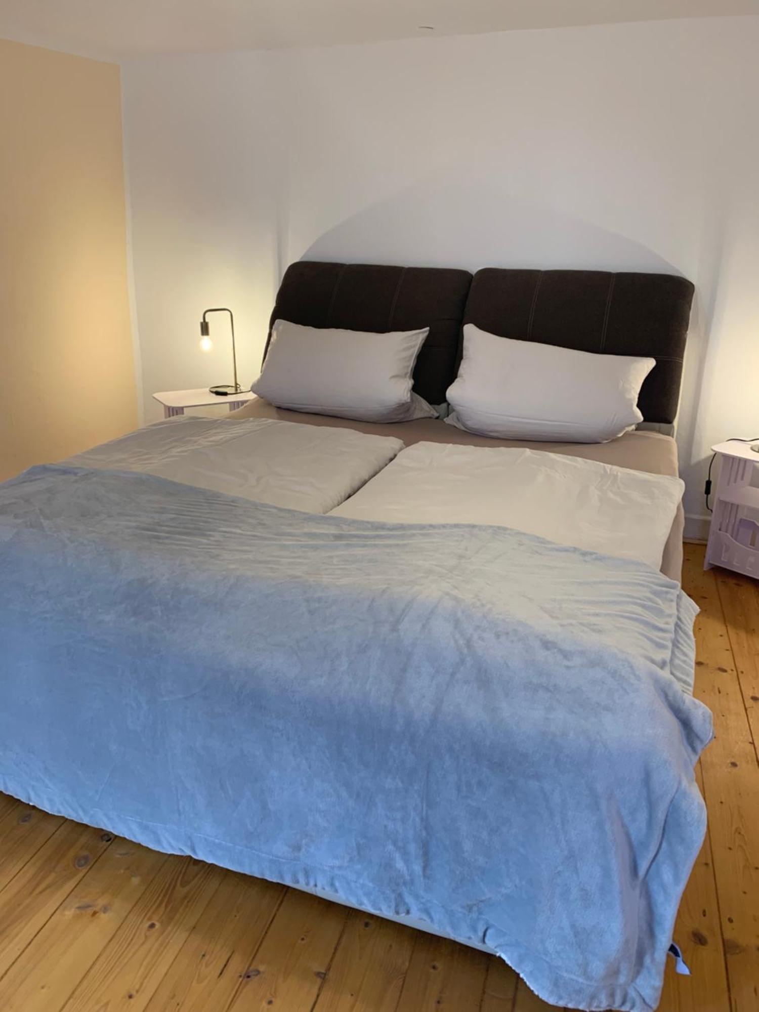 Ferienwohnung Bis 11 Personen - 5 Schlafzimmer Wolfhagen Buitenkant foto