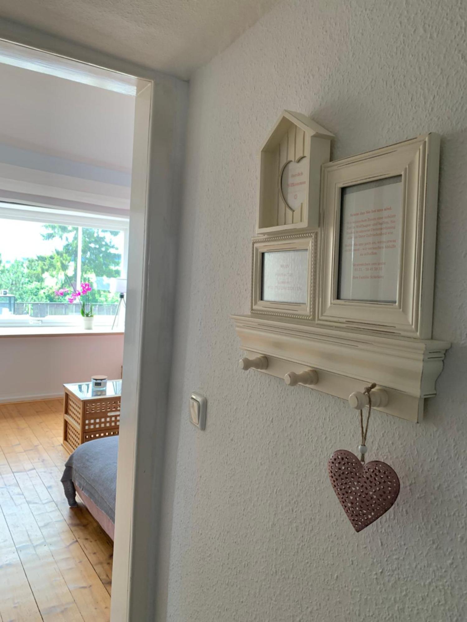 Ferienwohnung Bis 11 Personen - 5 Schlafzimmer Wolfhagen Buitenkant foto